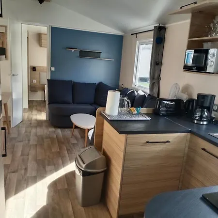 Mobilhomes Conguel - Bord De Campsite *
